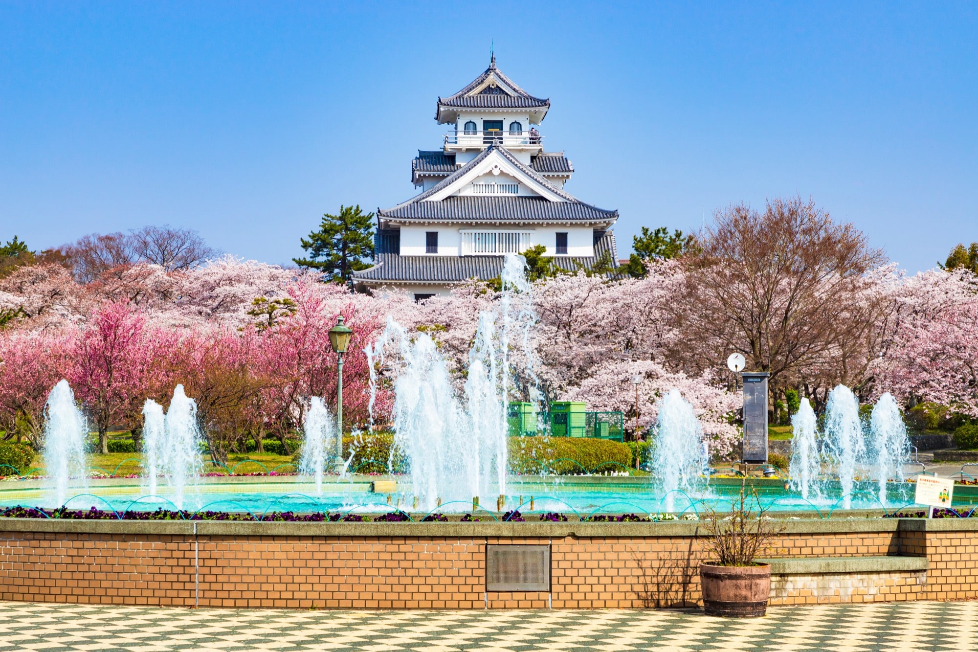 市街地と郊外、どちらに住む？