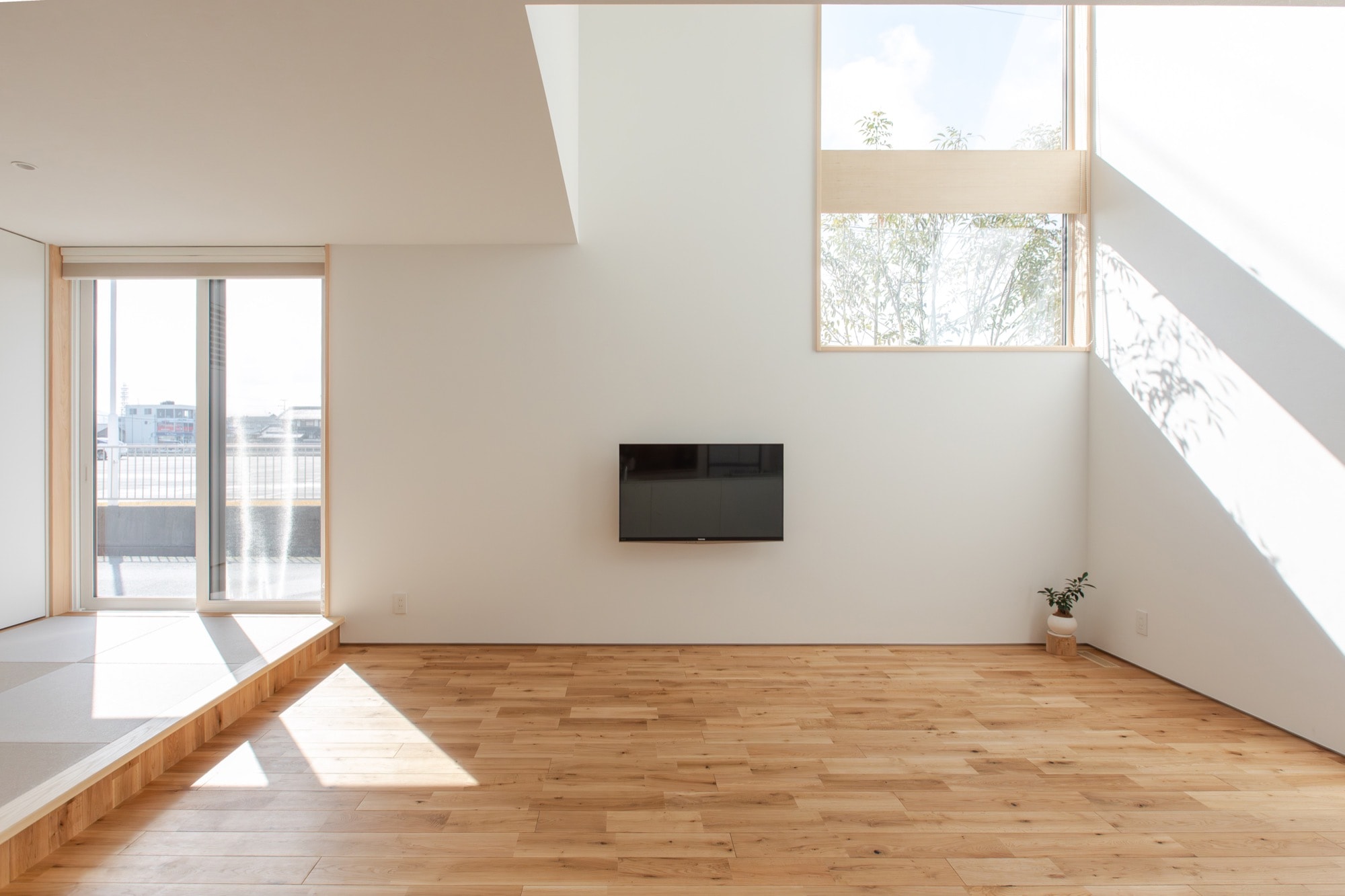 無垢材フローリングの温もりを感じる家づくり